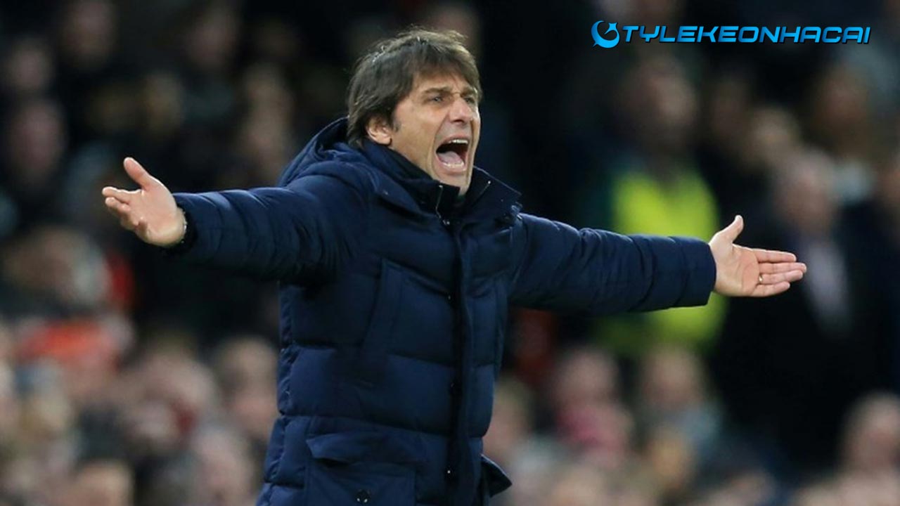 Tiểu sử Antonio Conte