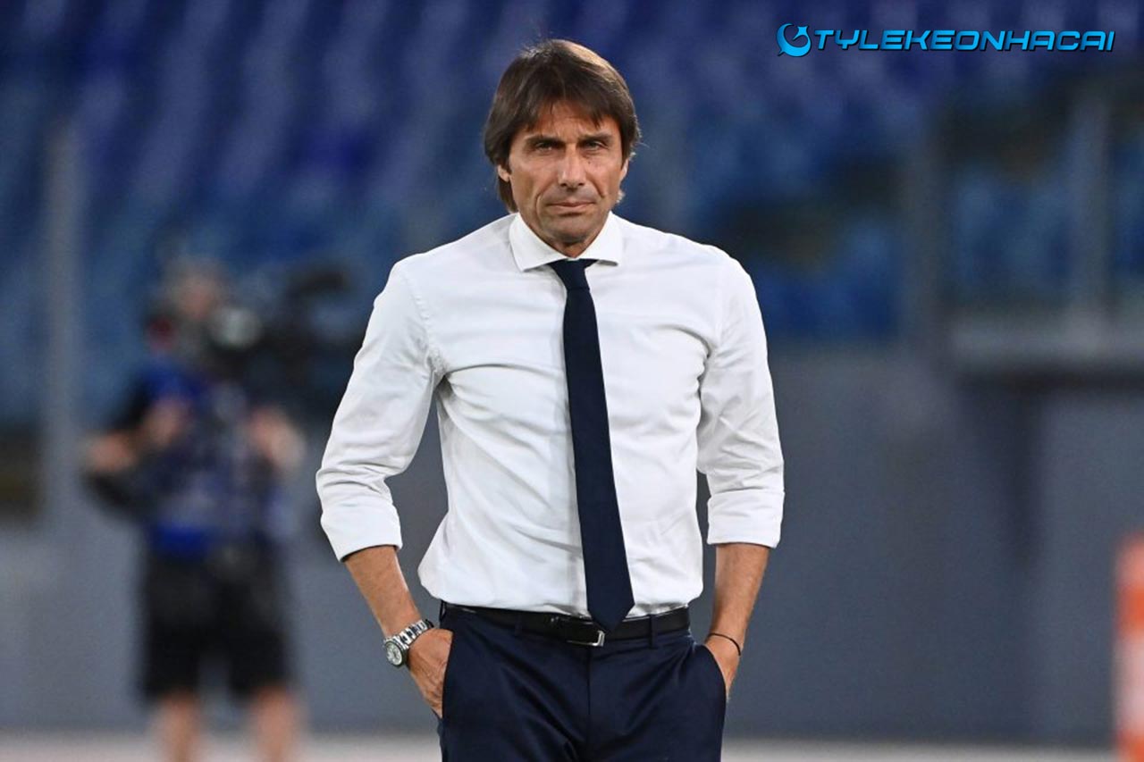 Tiểu sử Antonio Conte